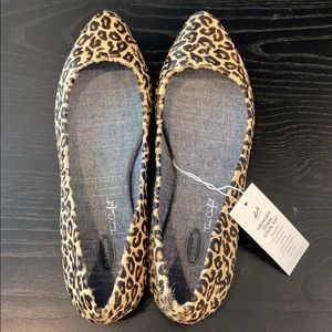 Dr. Scholl’s Memory Foam Cool Fit Leopard Flats